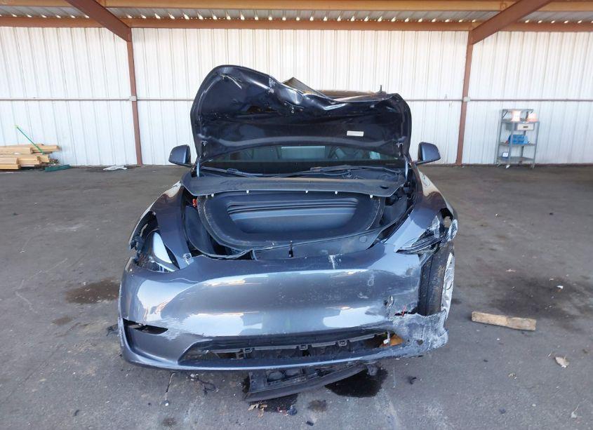 Photo 12 of 2023 Tesla Model Y AWD/LONG RANGE DUAL MOTOR ALL-WHEEL DRIVE (VIN 7SAYGDEE7PF628341)