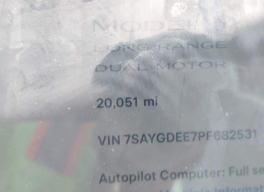 Photo 14 of 2023 Tesla Model Y AWD/LONG RANGE DUAL MOTOR ALL-WHEEL DRIVE (VIN 7SAYGDEE7PF682531)