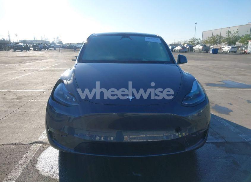 Photo 11 of 2023 Tesla Model Y (VIN 7SAYGDEE7PF980156)