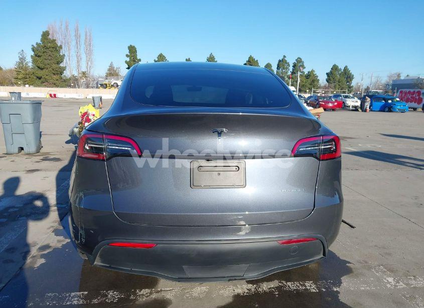 Photo 15 of 2023 Tesla Model Y (VIN 7SAYGDEE7PF980156)