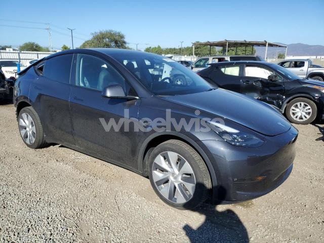 Photo 6 of 2024 TESLA MODEL Y (VIN 7SAYGDEE7RA233995)