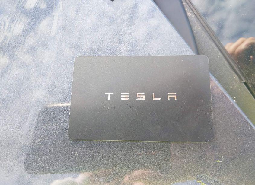 Photo 11 of 2024 Tesla Model Y LONG RANGE DUAL MOTOR ALL-WHEEL DRIVE (VIN 7SAYGDEE7RA263739)