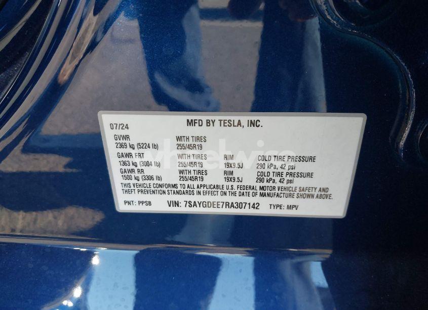 Photo 9 of 2024 Tesla Model Y LONG RANGE DUAL MOTOR ALL-WHEEL DRIVE (VIN 7SAYGDEE7RA307142)