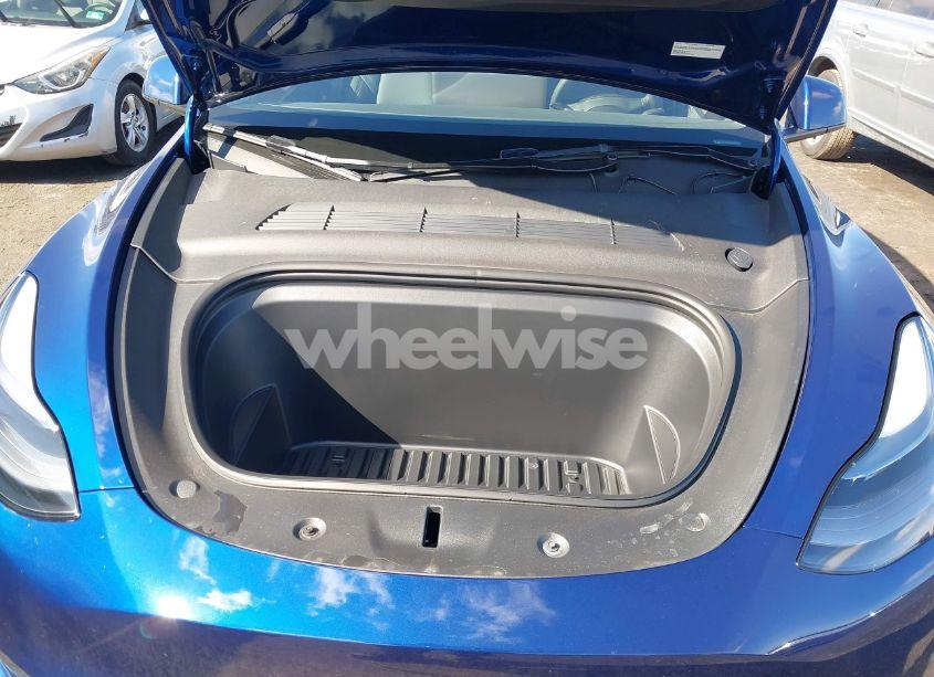 Photo 10 of 2024 Tesla Model Y LONG RANGE DUAL MOTOR ALL-WHEEL DRIVE (VIN 7SAYGDEE7RA309375)