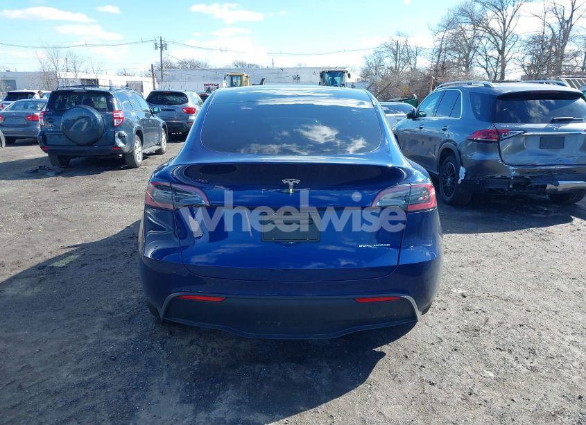 Photo 16 of 2024 Tesla Model Y LONG RANGE DUAL MOTOR ALL-WHEEL DRIVE (VIN 7SAYGDEE7RA309375)