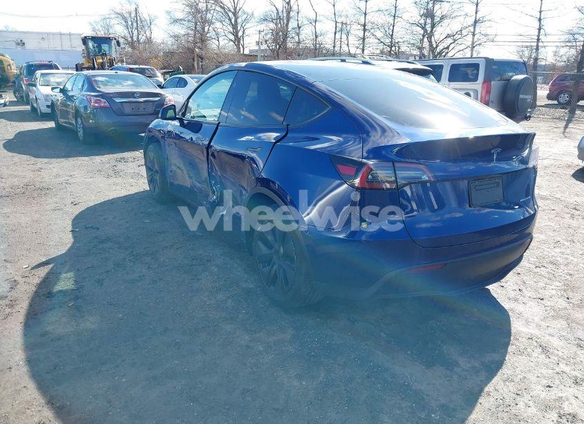 Photo 3 of 2024 Tesla Model Y LONG RANGE DUAL MOTOR ALL-WHEEL DRIVE (VIN 7SAYGDEE7RA309375)