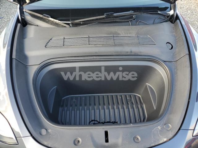 Photo 10 of 2024 TESLA MODEL Y (VIN 7SAYGDEE7RF031287)