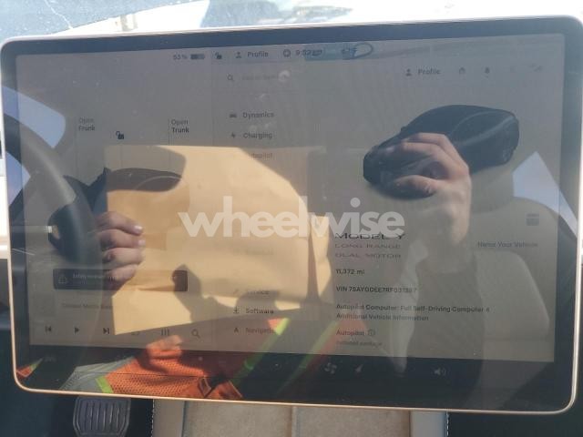 Photo 12 of 2024 TESLA MODEL Y (VIN 7SAYGDEE7RF031287)