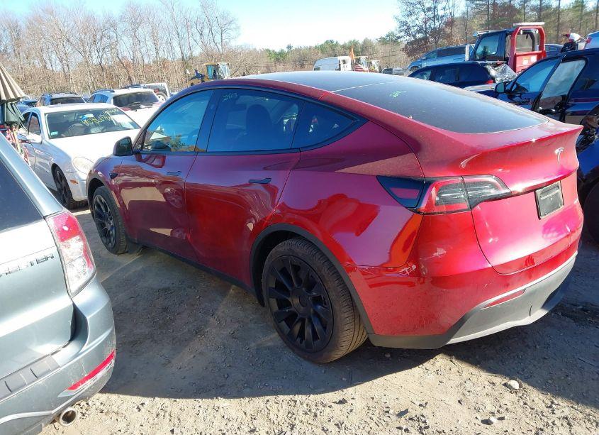 Photo 15 of 2024 Tesla Model Y LONG RANGE DUAL MOTOR ALL-WHEEL DRIVE (VIN 7SAYGDEE7RF076522)