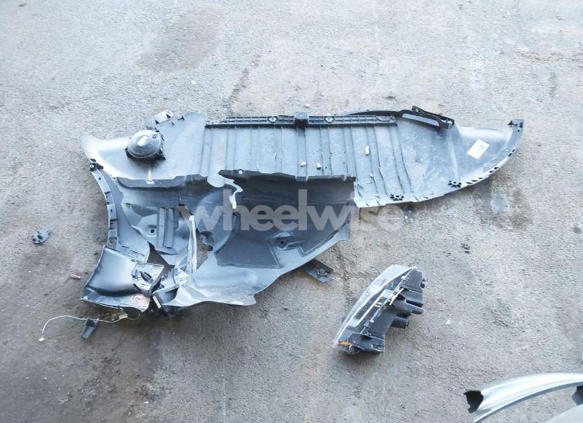 Photo 12 of 2025 Tesla Model Y LONG RANGE DUAL MOTOR ALL-WHEEL DRIVE (VIN 7SAYGDEE7SF245833)