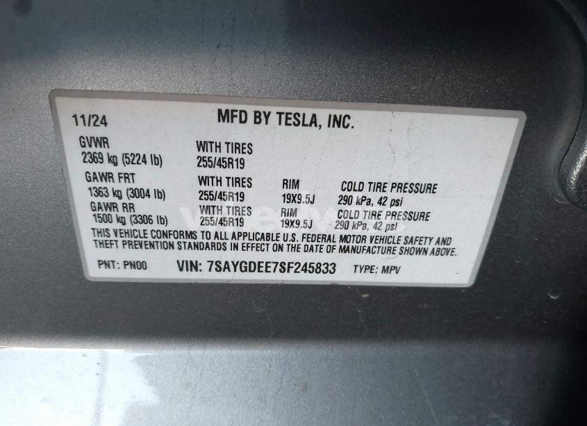 Photo 9 of 2025 Tesla Model Y LONG RANGE DUAL MOTOR ALL-WHEEL DRIVE (VIN 7SAYGDEE7SF245833)