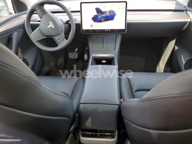 Photo 6 of 2025 TESLA MODEL Y (VIN 7SAYGDEE7SF276144)