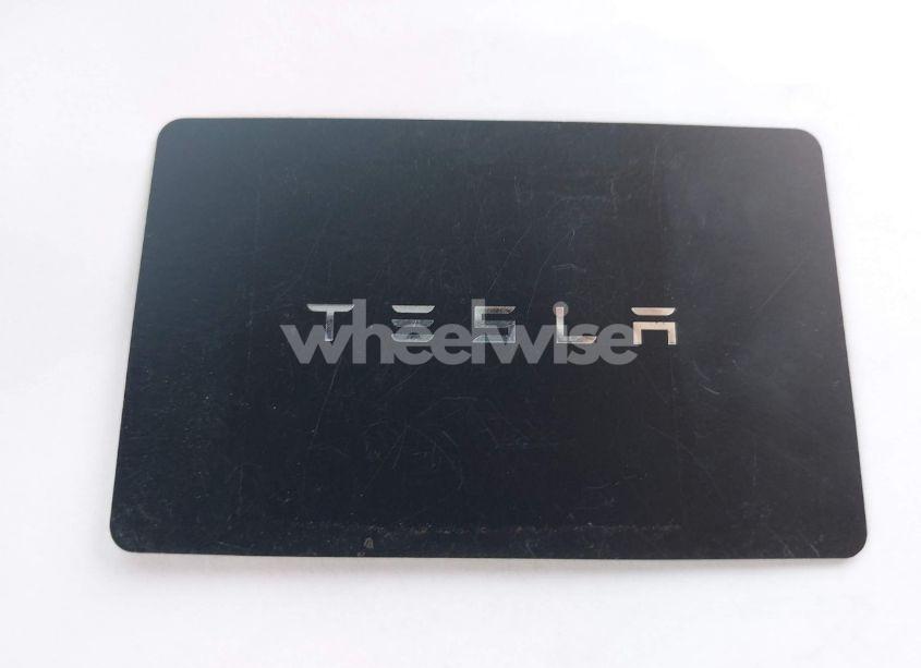 Photo 9 of 2022 Tesla Model Y LONG RANGE DUAL MOTOR ALL-WHEEL DRIVE (VIN 7SAYGDEE8NF316929)