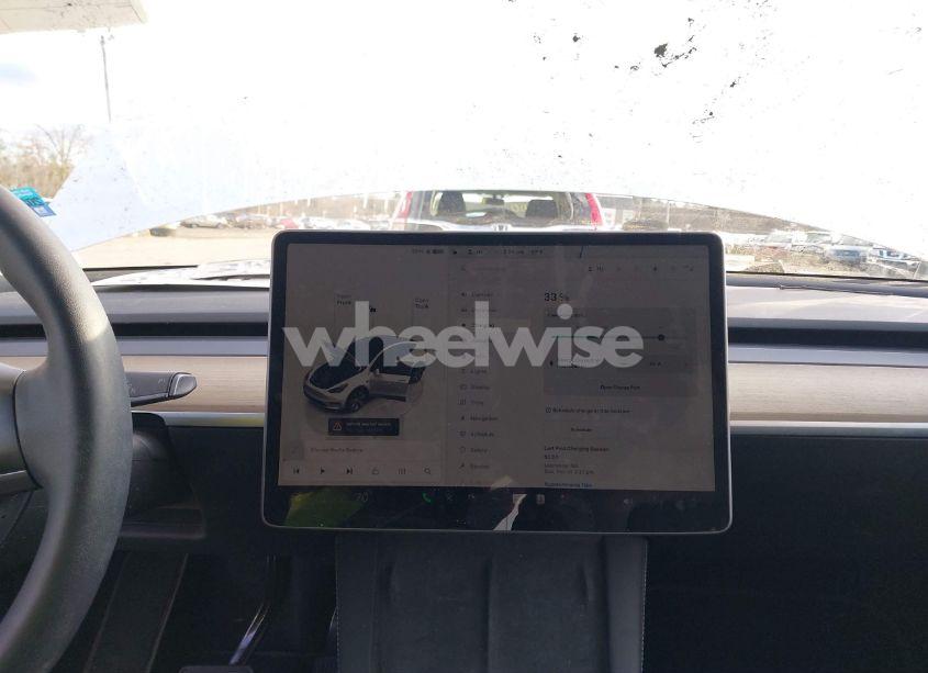 Photo 17 of 2023 Tesla Model Y AWD/LONG RANGE DUAL MOTOR ALL-WHEEL DRIVE (VIN 7SAYGDEE8PA037965)