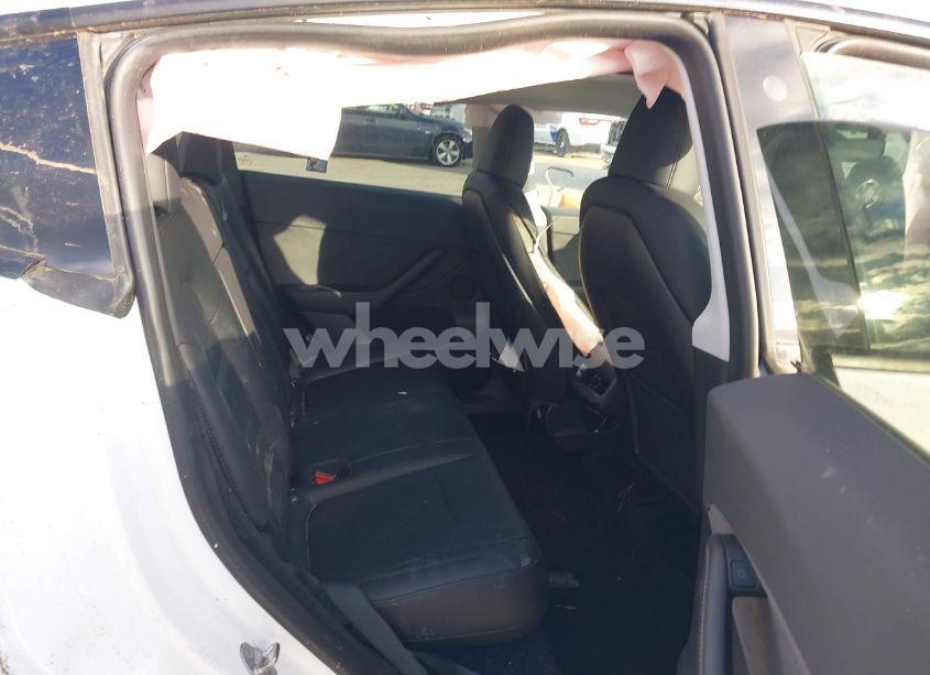 Photo 8 of 2023 Tesla Model Y AWD/LONG RANGE DUAL MOTOR ALL-WHEEL DRIVE (VIN 7SAYGDEE8PA037965)