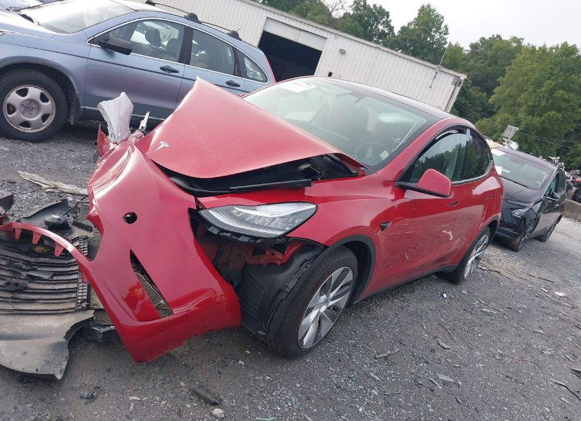 Photo 2 of 2023 Tesla Model Y AWD/LONG RANGE DUAL MOTOR ALL-WHEEL DRIVE (VIN 7SAYGDEE8PA041112)