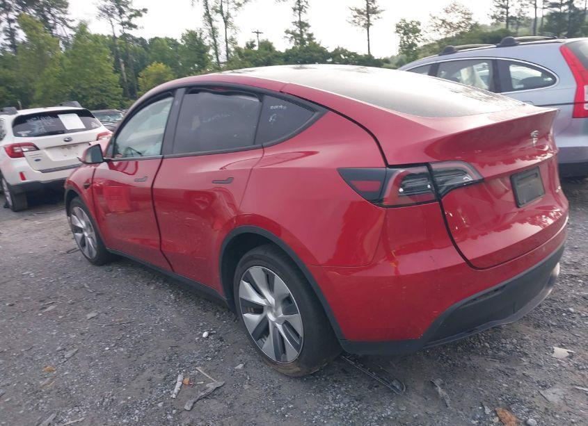 Photo 3 of 2023 Tesla Model Y AWD/LONG RANGE DUAL MOTOR ALL-WHEEL DRIVE (VIN 7SAYGDEE8PA041112)