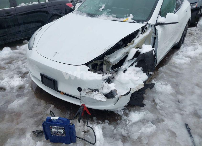 Photo 6 of 2023 Tesla Model Y (VIN 7SAYGDEE8PA071727)