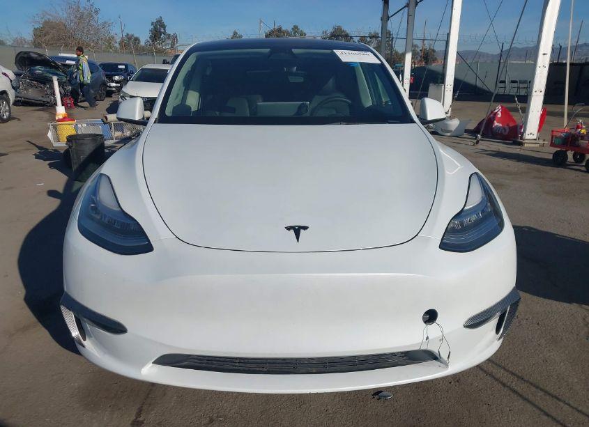 Photo 12 of 2023 Tesla Model Y AWD/LONG RANGE DUAL MOTOR ALL-WHEEL DRIVE (VIN 7SAYGDEE8PA074272)