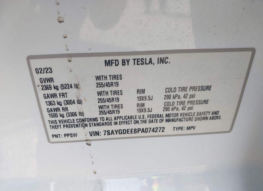 Photo 9 of 2023 Tesla Model Y AWD/LONG RANGE DUAL MOTOR ALL-WHEEL DRIVE (VIN 7SAYGDEE8PA074272)