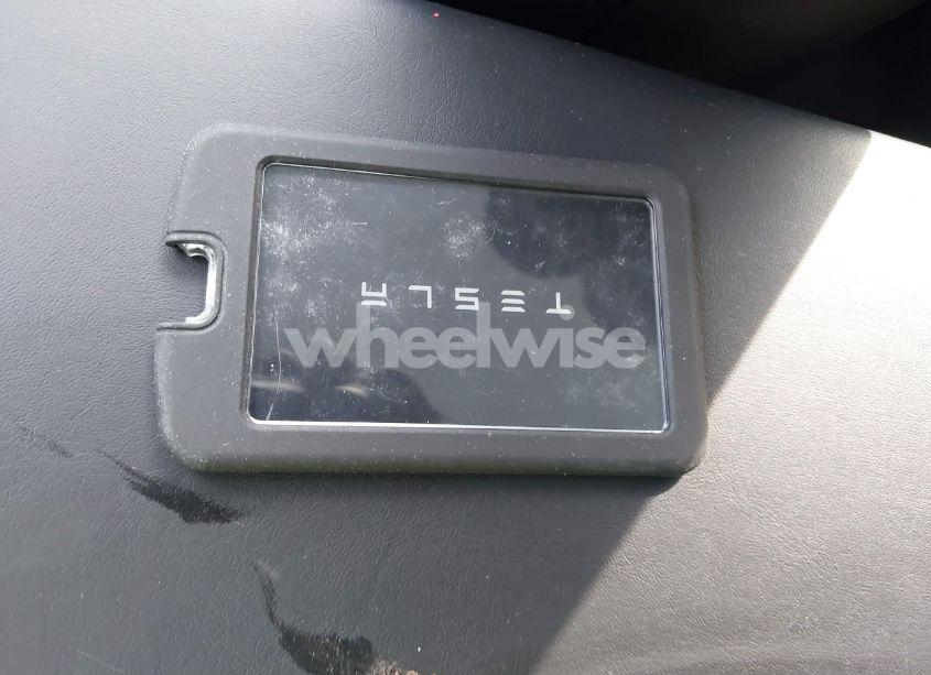 Photo 11 of 2023 Tesla Model Y AWD/LONG RANGE DUAL MOTOR ALL-WHEEL DRIVE (VIN 7SAYGDEE8PA127763)