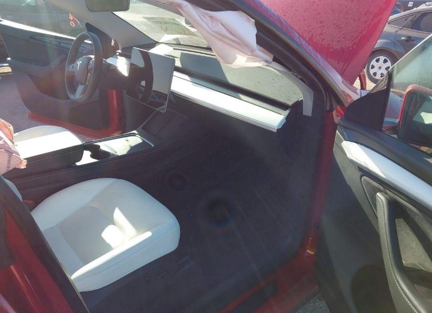 Photo 5 of 2023 Tesla Model Y (VIN 7SAYGDEE8PA157412)