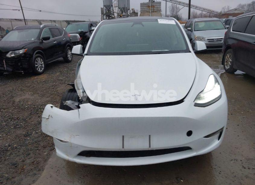 Photo 12 of 2023 Tesla Model Y AWD/LONG RANGE DUAL MOTOR ALL-WHEEL DRIVE (VIN 7SAYGDEE8PA158155)