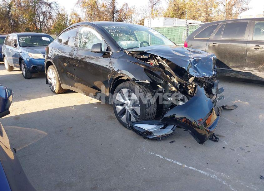 2023 Tesla Model Y AWD/LONG RANGE DUAL MOTOR ALL-WHEEL DRIVE (VIN 7SAYGDEE8PA177580) main photo