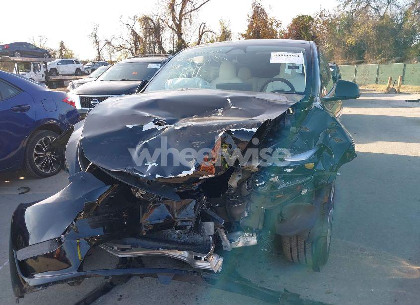 Photo 6 of 2023 Tesla Model Y AWD/LONG RANGE DUAL MOTOR ALL-WHEEL DRIVE (VIN 7SAYGDEE8PA177580)