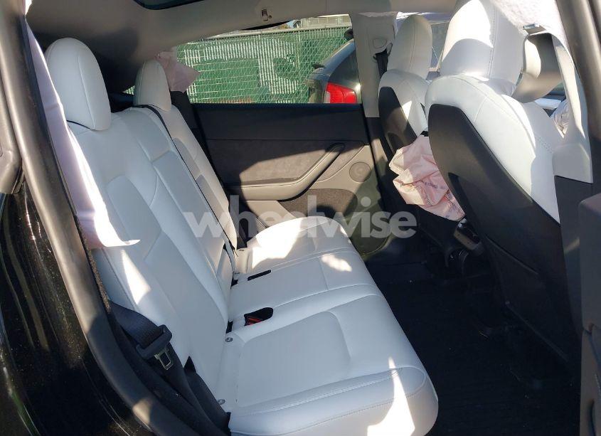 Photo 8 of 2023 Tesla Model Y AWD/LONG RANGE DUAL MOTOR ALL-WHEEL DRIVE (VIN 7SAYGDEE8PA177580)