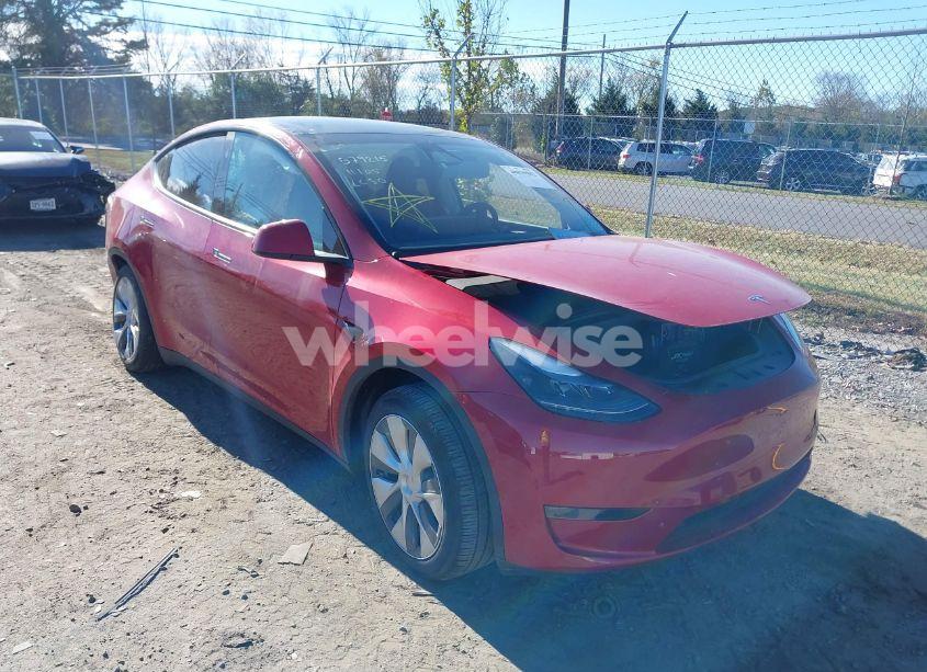 2023 Tesla Model Y AWD/LONG RANGE DUAL MOTOR ALL-WHEEL DRIVE (VIN 7SAYGDEE8PA211081) main photo