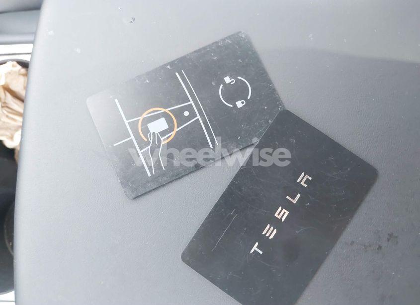 Photo 11 of 2023 Tesla Model Y AWD/LONG RANGE DUAL MOTOR ALL-WHEEL DRIVE (VIN 7SAYGDEE8PA211081)