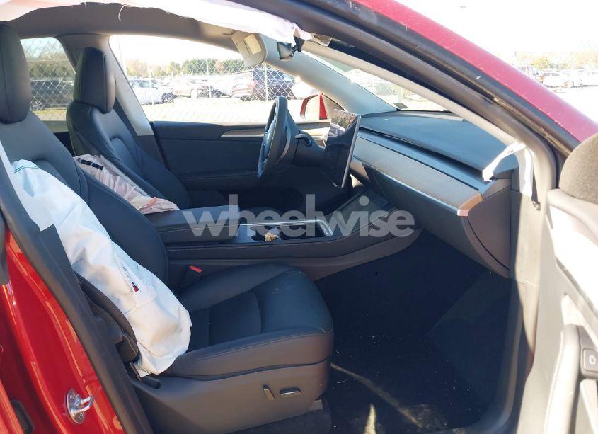 Photo 5 of 2023 Tesla Model Y AWD/LONG RANGE DUAL MOTOR ALL-WHEEL DRIVE (VIN 7SAYGDEE8PA211081)