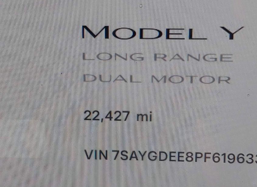 Photo 16 of 2023 Tesla Model Y AWD/LONG RANGE DUAL MOTOR ALL-WHEEL DRIVE (VIN 7SAYGDEE8PF619633)