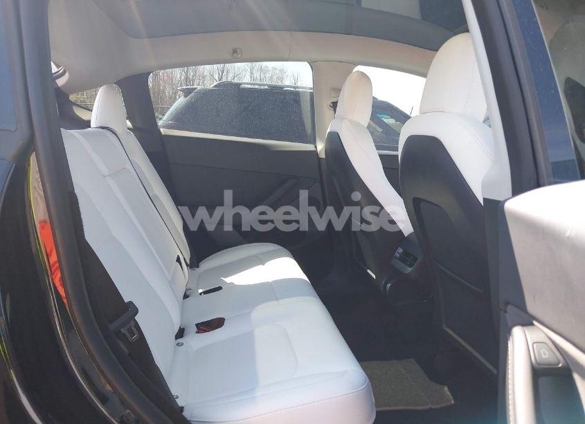 Photo 8 of 2023 Tesla Model Y AWD/LONG RANGE DUAL MOTOR ALL-WHEEL DRIVE (VIN 7SAYGDEE8PF638859)