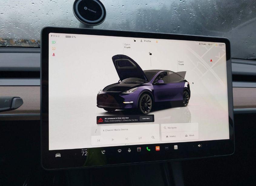 Photo 19 of 2023 Tesla Model Y AWD/LONG RANGE DUAL MOTOR ALL-WHEEL DRIVE (VIN 7SAYGDEE8PF697118)