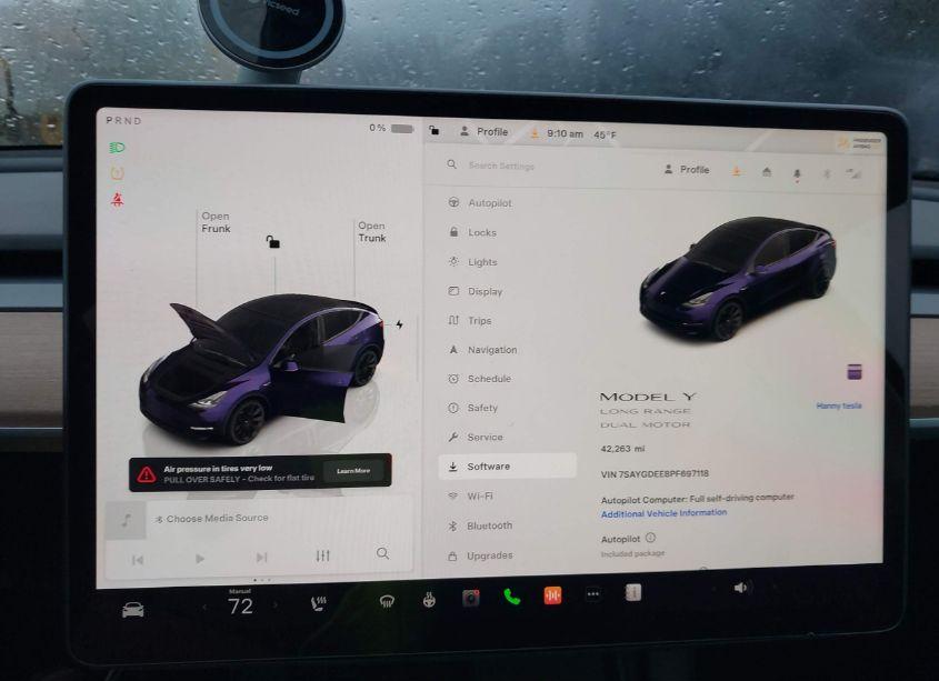 Photo 7 of 2023 Tesla Model Y AWD/LONG RANGE DUAL MOTOR ALL-WHEEL DRIVE (VIN 7SAYGDEE8PF697118)