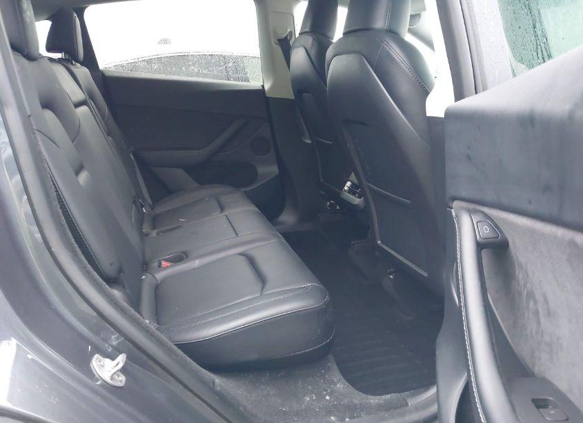 Photo 8 of 2023 Tesla Model Y AWD/LONG RANGE DUAL MOTOR ALL-WHEEL DRIVE (VIN 7SAYGDEE8PF697118)