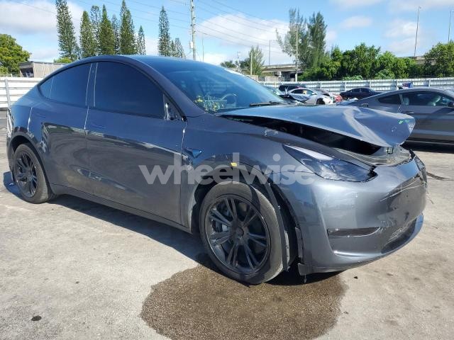 Photo 7 of 2023 TESLA MODEL Y (VIN 7SAYGDEE8PF699998)