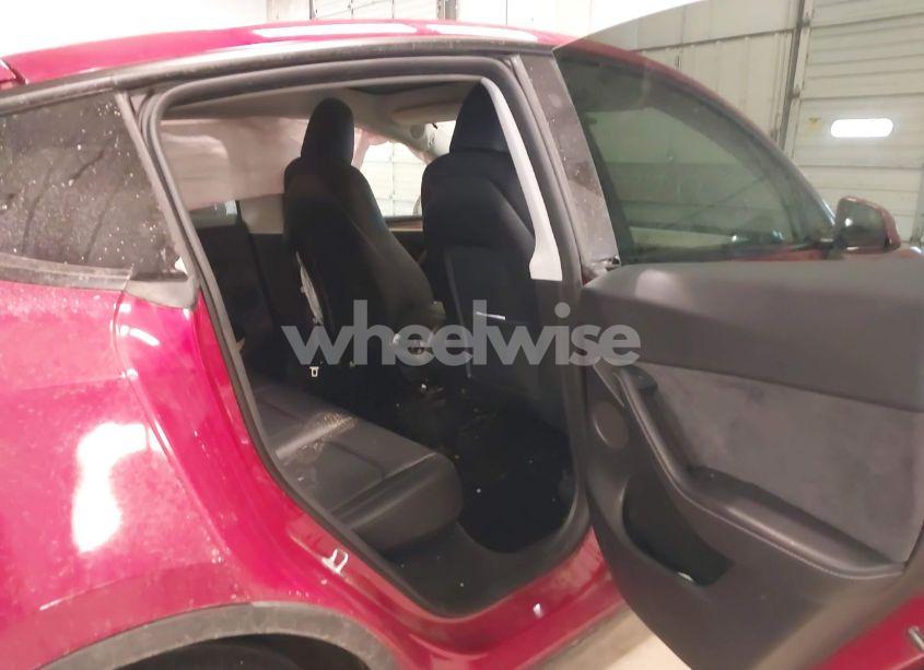 Photo 8 of 2023 Tesla Model Y AWD/LONG RANGE DUAL MOTOR ALL-WHEEL DRIVE (VIN 7SAYGDEE8PF766695)