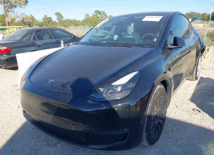 Photo 2 of 2023 Tesla Model Y AWD/LONG RANGE DUAL MOTOR ALL-WHEEL DRIVE (VIN 7SAYGDEE8PF799227)