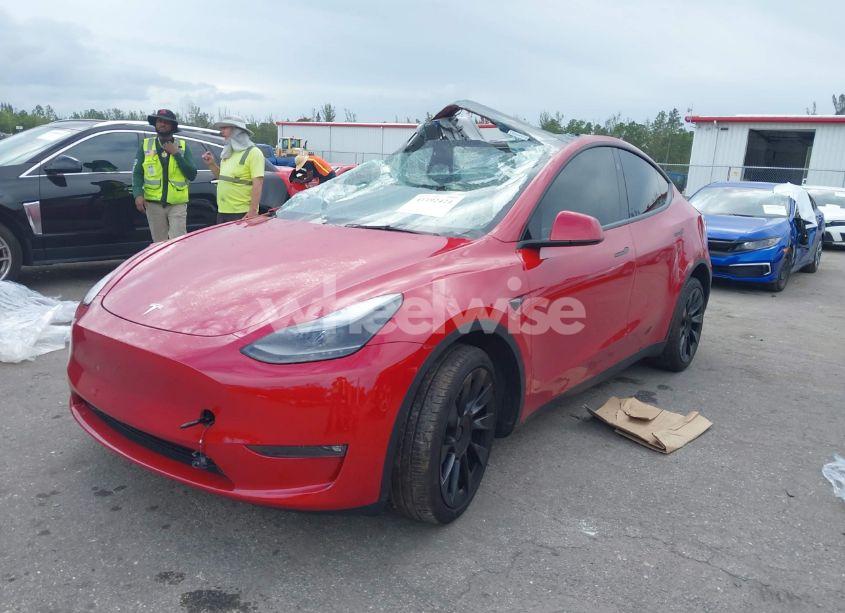 Photo 2 of 2023 Tesla Model Y AWD/LONG RANGE DUAL MOTOR ALL-WHEEL DRIVE (VIN 7SAYGDEE8PF830492)