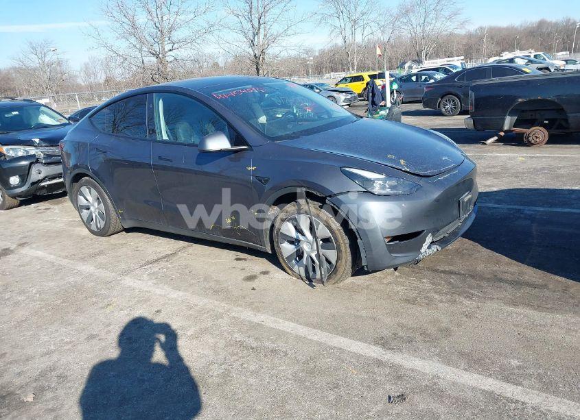 2023 Tesla Model Y AWD/LONG RANGE DUAL MOTOR ALL-WHEEL DRIVE (VIN 7SAYGDEE8PF871849) main photo