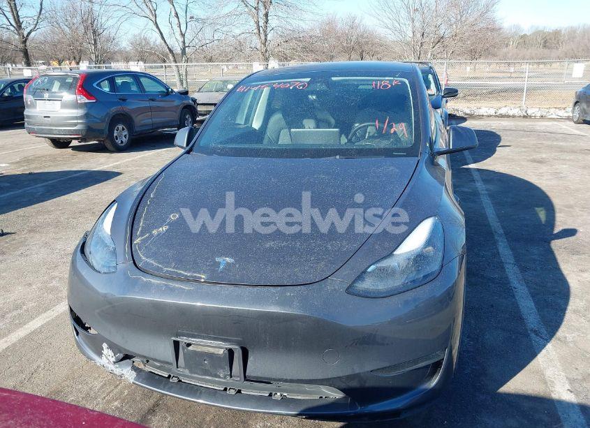 Photo 12 of 2023 Tesla Model Y AWD/LONG RANGE DUAL MOTOR ALL-WHEEL DRIVE (VIN 7SAYGDEE8PF871849)