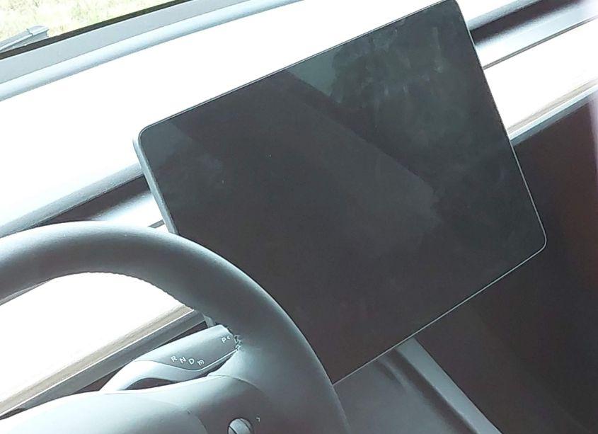 Photo 7 of 2023 Tesla Model Y AWD/LONG RANGE DUAL MOTOR ALL-WHEEL DRIVE (VIN 7SAYGDEE8PF875724)