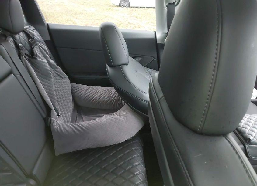 Photo 8 of 2023 Tesla Model Y AWD/LONG RANGE DUAL MOTOR ALL-WHEEL DRIVE (VIN 7SAYGDEE8PF875724)