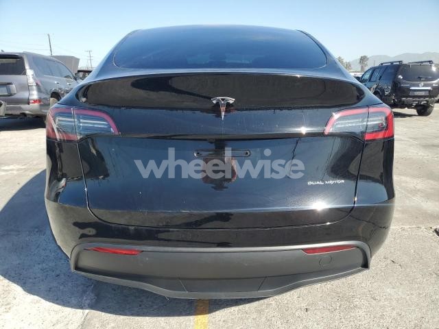 Photo 10 of 2024 TESLA MODEL Y (VIN 7SAYGDEE8RA231933)