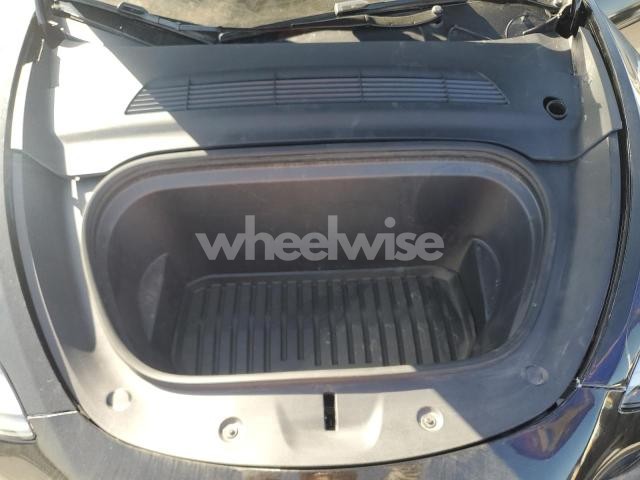 Photo 12 of 2024 TESLA MODEL Y (VIN 7SAYGDEE8RA231933)