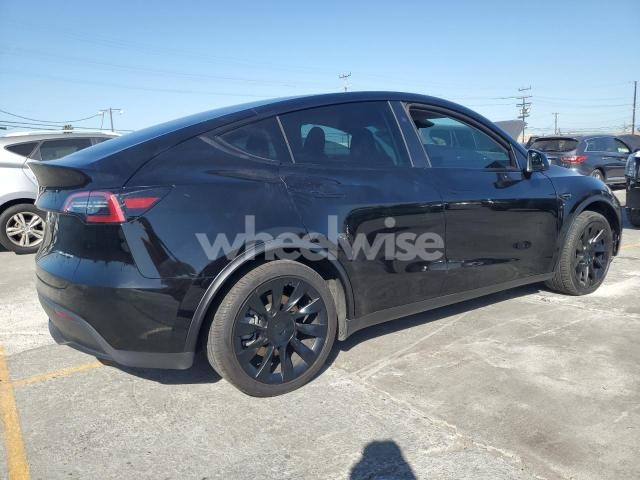 Photo 7 of 2024 TESLA MODEL Y (VIN 7SAYGDEE8RA231933)