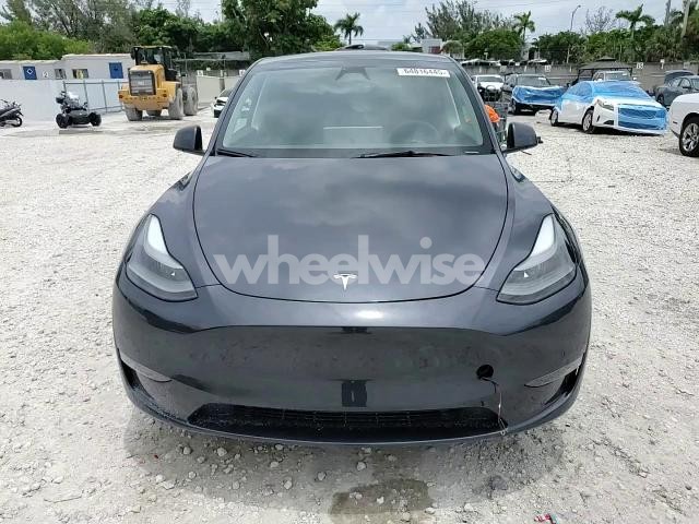 Photo 13 of 2024 TESLA MODEL Y (VIN 7SAYGDEE8RA233228)
